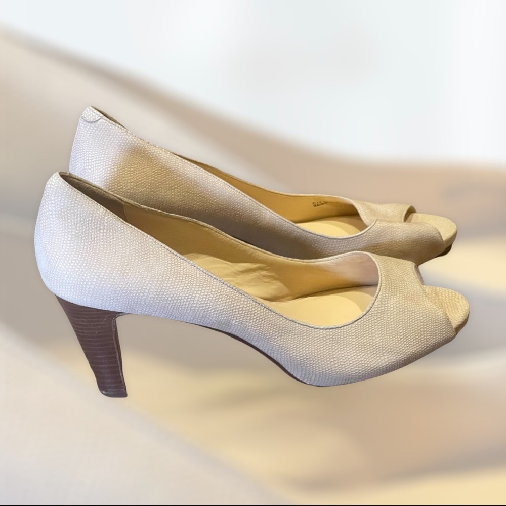 Womens Cole Haan Tan Suede Peep Toe Heels (flaw)